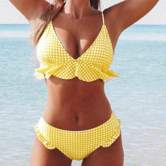 Cupshe Other - NEW Yellow & White Gingham Ruffled Bikini Set.